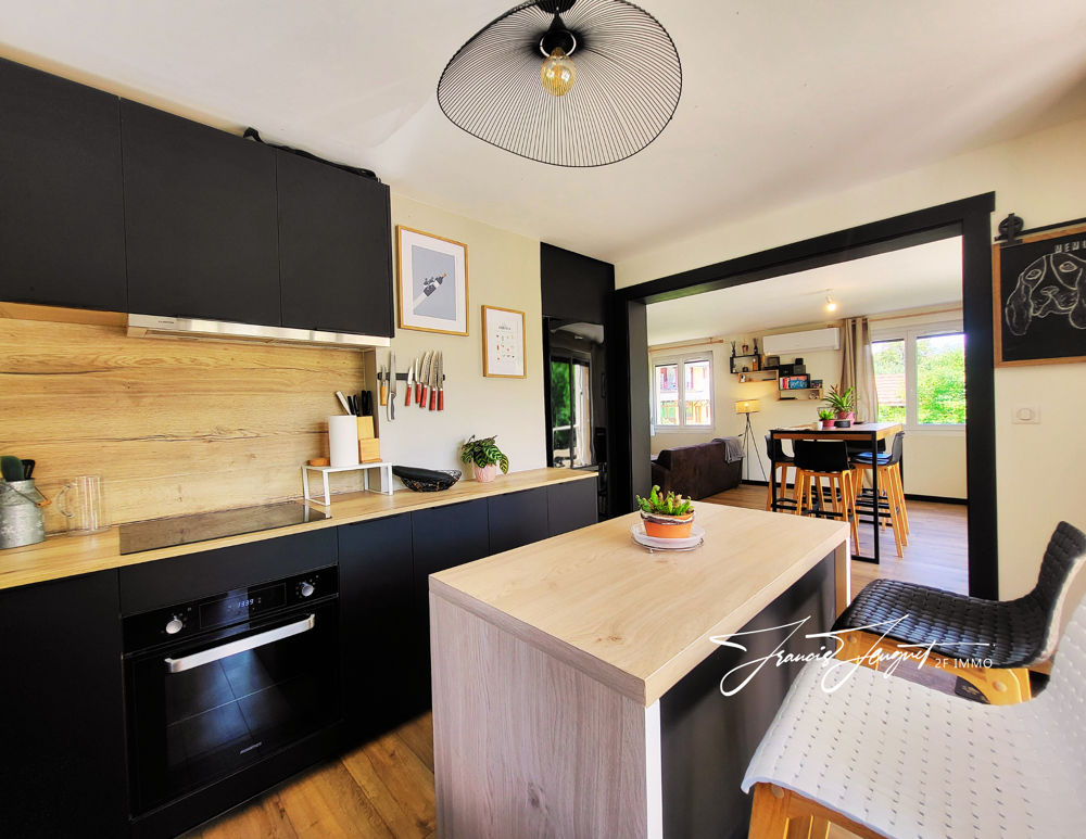 À vendre à Alby-sur-Chéran ? Appartement rénové, spacieux, avec jardin et sous-sol aménagé