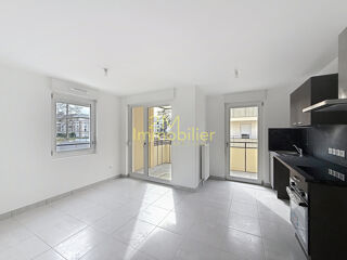  Appartement à louer 2 pièces 41 m²