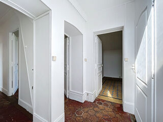  Immeuble à vendre 8 pièces 176 m²