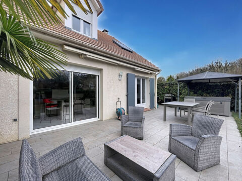   A VENDRE - Maison Familiale Maison - 8 pi�ce(s) - 154 m�