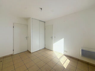  Appartement à louer 2 pièces 42 m²