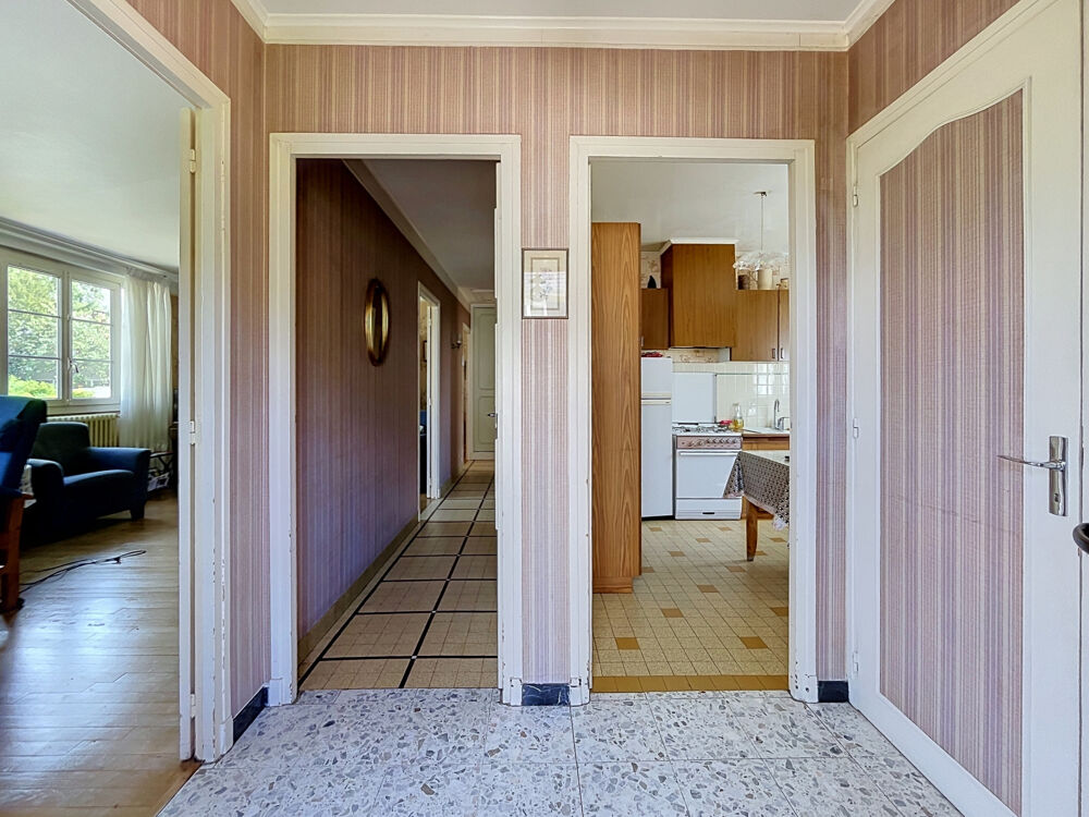 Vente Maison LA ROCHETTE   À proximité de la gare de Melun La rochette