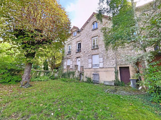  Immeuble � vendre 8 pi�ces 176 m�