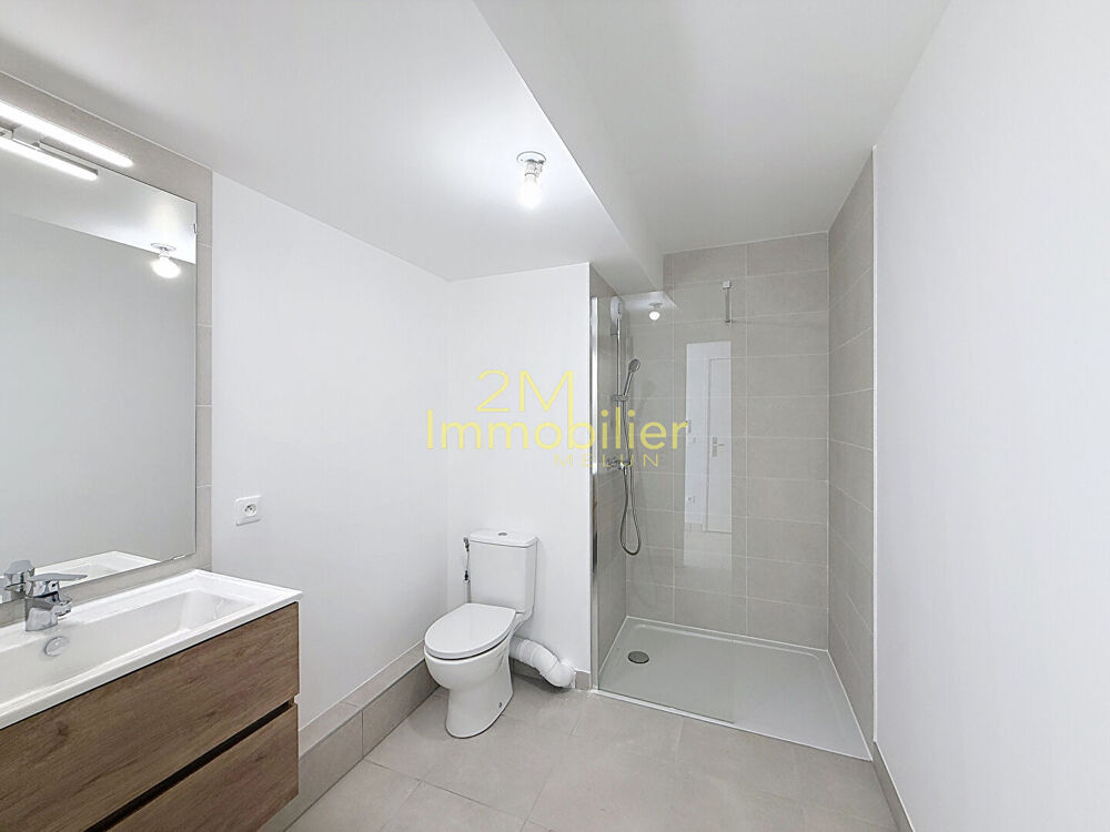 Location Appartement À louer : Appartement 2 pièces avec balcon et box en sous-sol - Résidence neuve à Dammarie-les-Lys Dammarie les lys