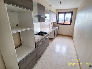  Appartement à louer 3 pièces 71 m²