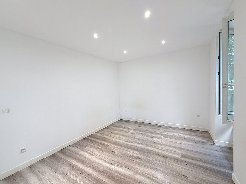 Location Appartement A louer - 2 pièces avec extérieur à louer à Melun, proche centre-ville Melun
