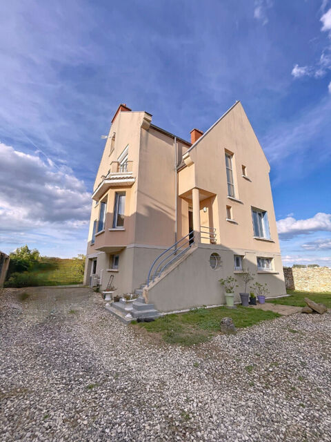   Maison Crisenoy 9 pi�ce(s) 172 m2 Maison - 9 pi�ce(s) - 172 m�