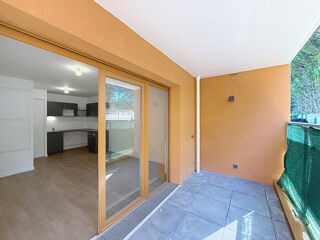  Appartement à louer 2 pièces 43 m²