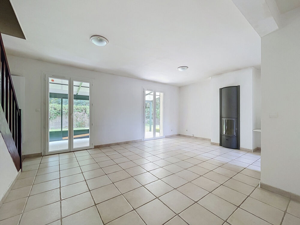 A Vendre - MAISON FAMILIALE