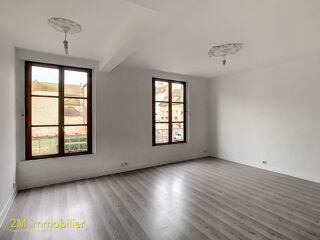  Appartement à louer 3 pièces 67 m²
