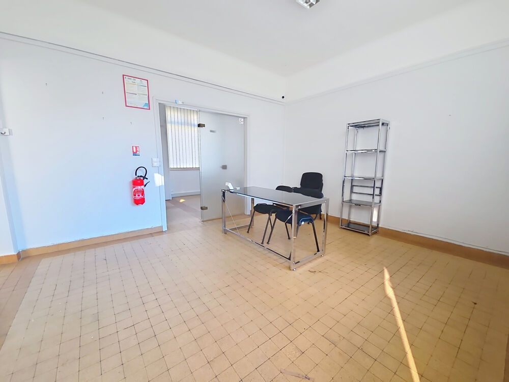 Vente Autre A MELUN  local commercial ou bureaux Melun