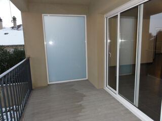  Appartement à louer 3 pièces 75 m²