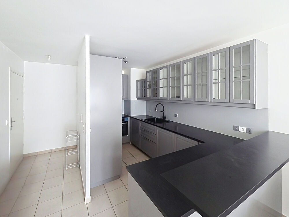 Location Appartement Appartement 3 pièces avec balcon et double stationnement au Mée-sur-Seine Le mee sur seine