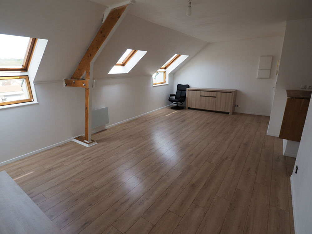 Vente Appartement PAR SEBASTIEN LEFEVRE - QUARTIER GARE - RUE DORE - 2 PIECES - PARKING Melun
