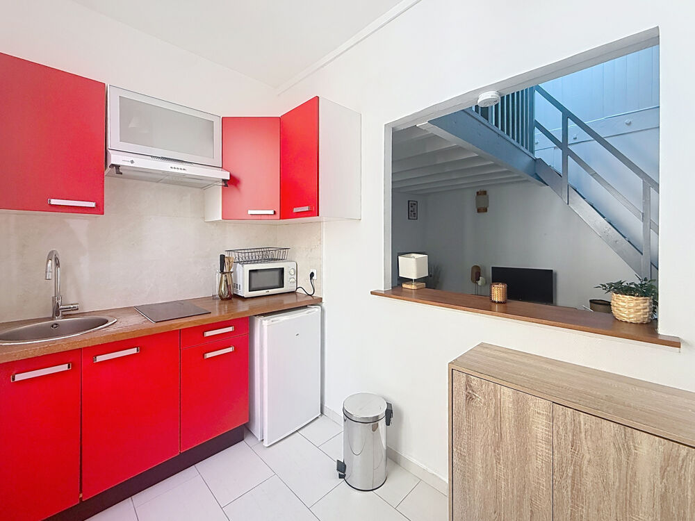 Location Appartement À louer   Charmant appartement meublé avec mezzanine au cœur du centre-ville de Melun Melun