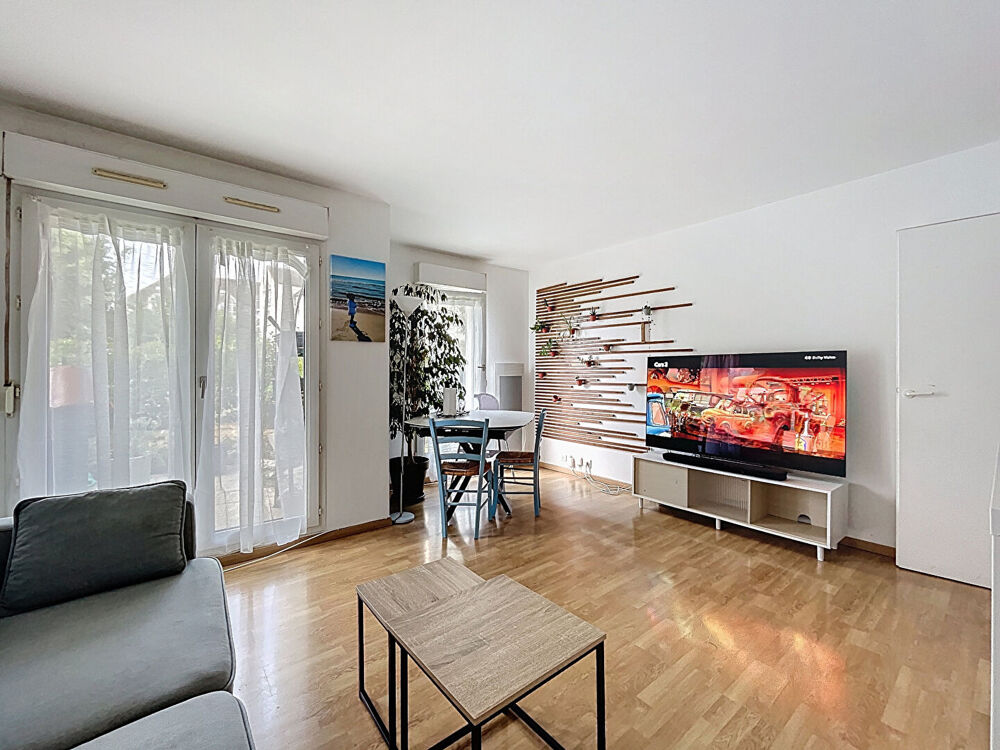 MELUN GARE - APPARTEMENT 3 PIECES AVEC JARDINS
