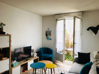 Appartement à louer 1 pièce 22 m²