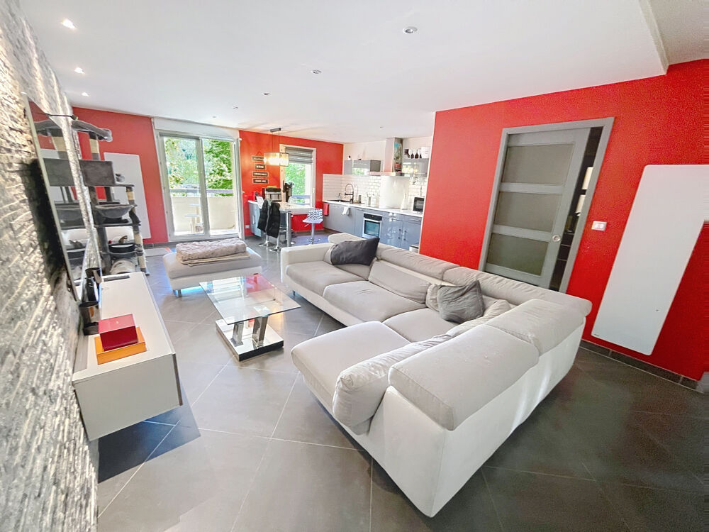 Appartement 4 pièces 74 m² · à Melun · 74 m² · 200 000 €