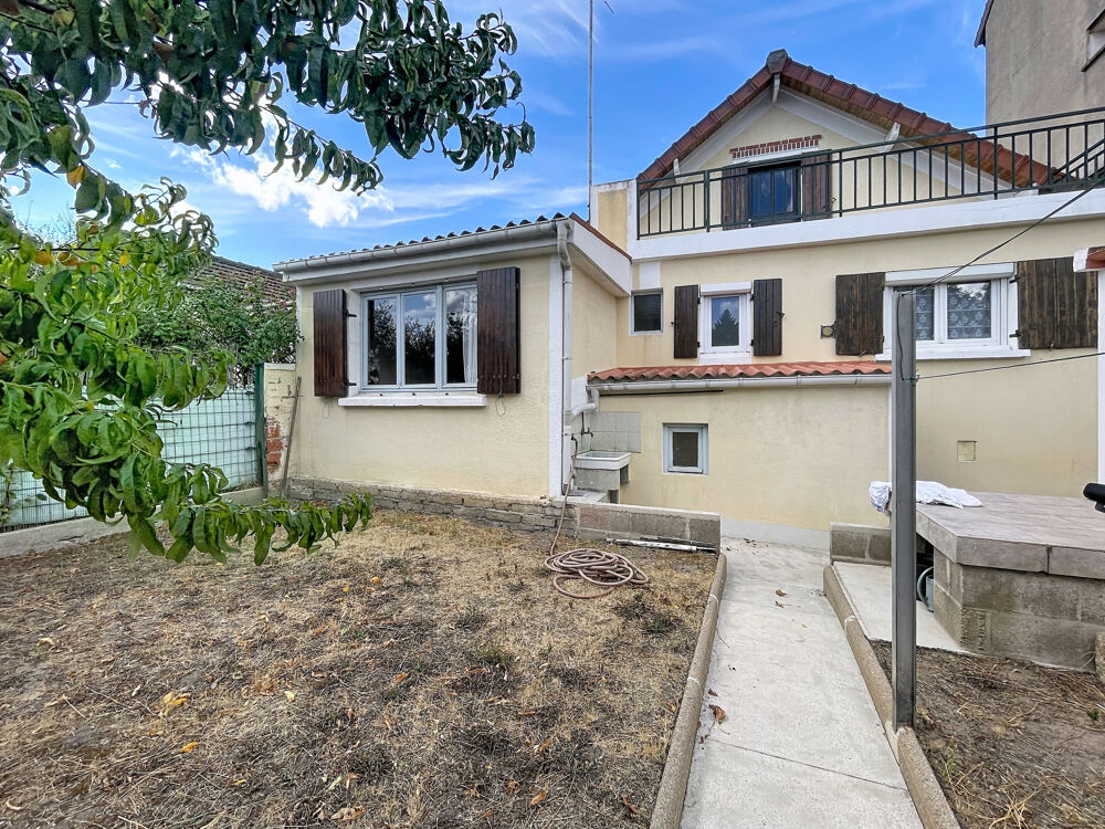Vente Maison Maison individuelle avec jardin, garage et cave totale Dammarie les lys