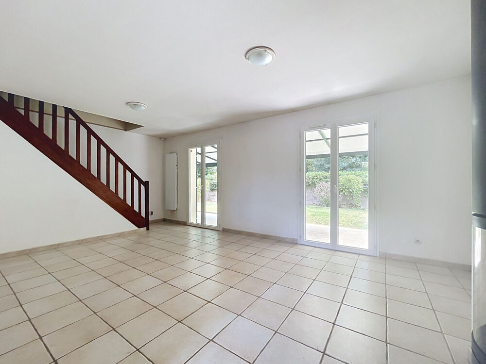 A Vendre - MAISON FAMILIALE