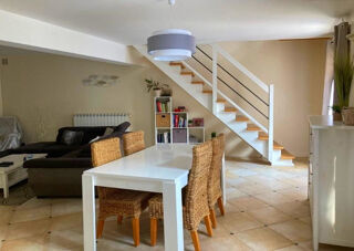  Maison  vendre 9 pices 316 m