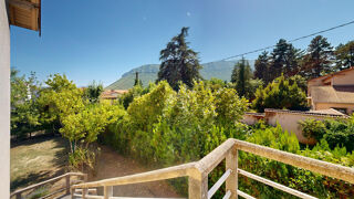  Maison  vendre 8 pices 245 m