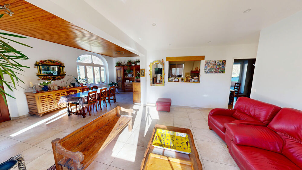 � vendre  Propri�t�/ch�teau La Robine-sur-Galabre (04000)