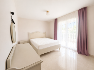  Maison à vendre 5 pièces 137 m²
