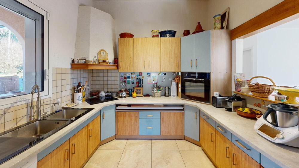 � vendre  Propri�t�/ch�teau La Robine-sur-Galabre (04000)