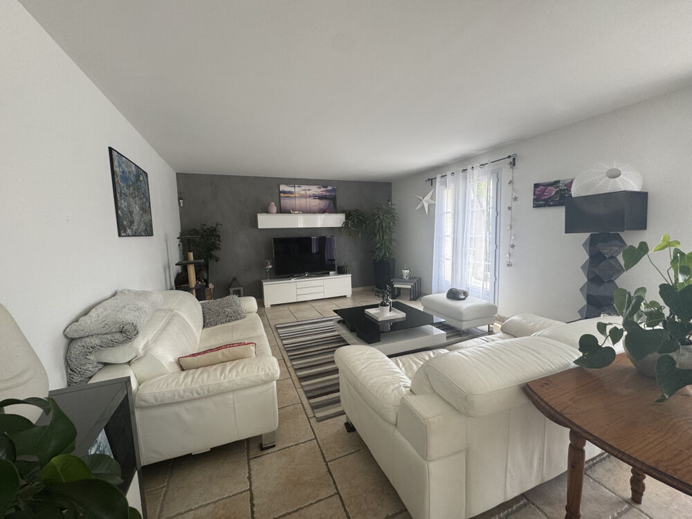 Vente Maison Maison de style bâtisse provençale avec piscine, 10 min de Digne les bains Aiglun
