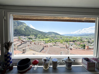  Maison � vendre 6 pi�ces 205 m�