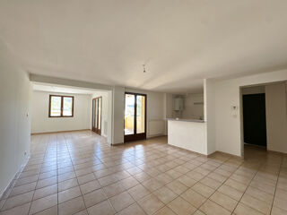  Appartement � vendre 4 pi�ces 97 m�