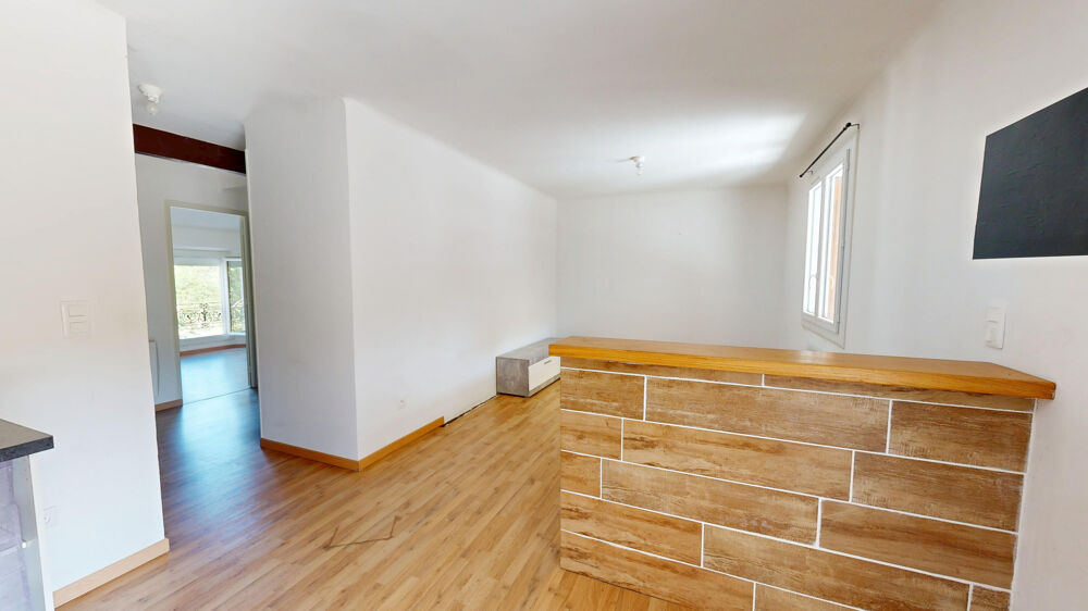 Vente Immeuble À vendre en exclusivité   Immeuble de 273 m2 à Bras-d'Asse Bras d asse