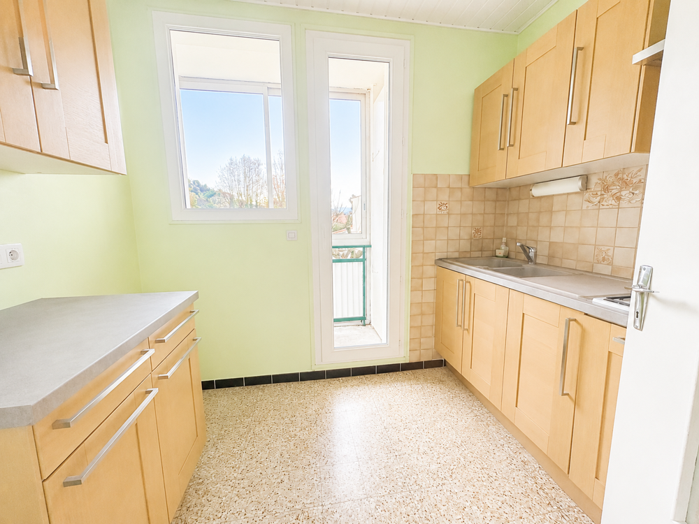 Vente Appartement APPARTEMENT T4 - 68 M2 - 3 CHAMBRES Peyruis