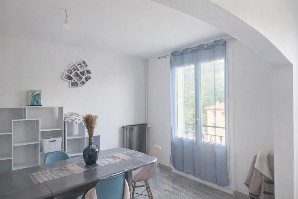 Appartement quartier recherché refait à neuf, SISTERON