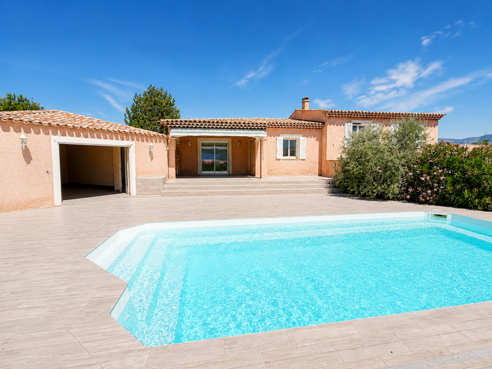 Villa type T5 - au coeur d'Aubignosc