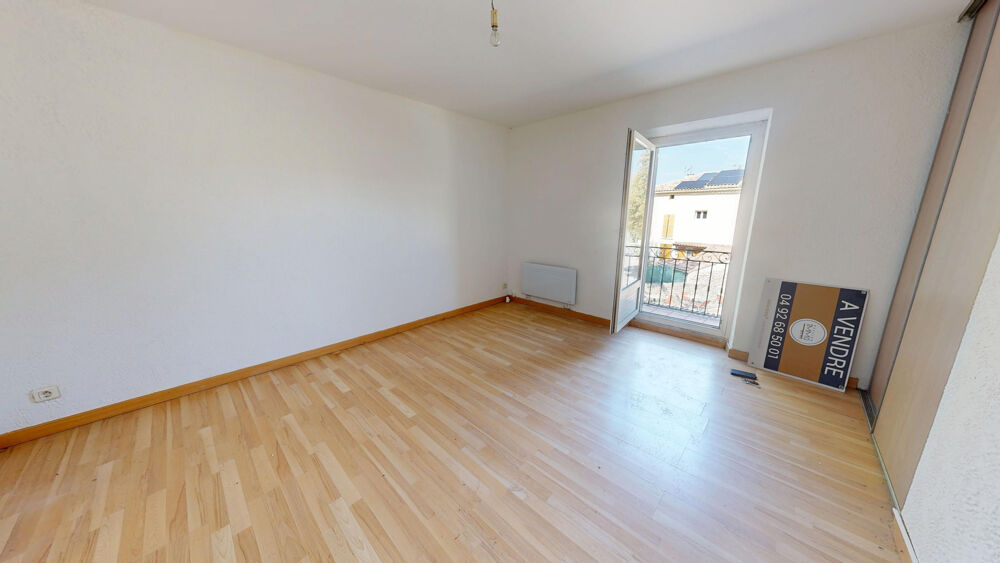 Vente Immeuble À vendre en exclusivité   Immeuble de 273 m2 à Bras-d'Asse Bras d asse
