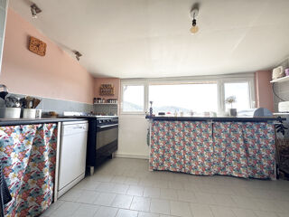  Maison � vendre 6 pi�ces 205 m�