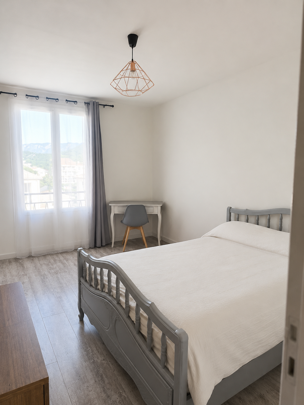 Appartement quartier recherché refait à neuf, SISTERON