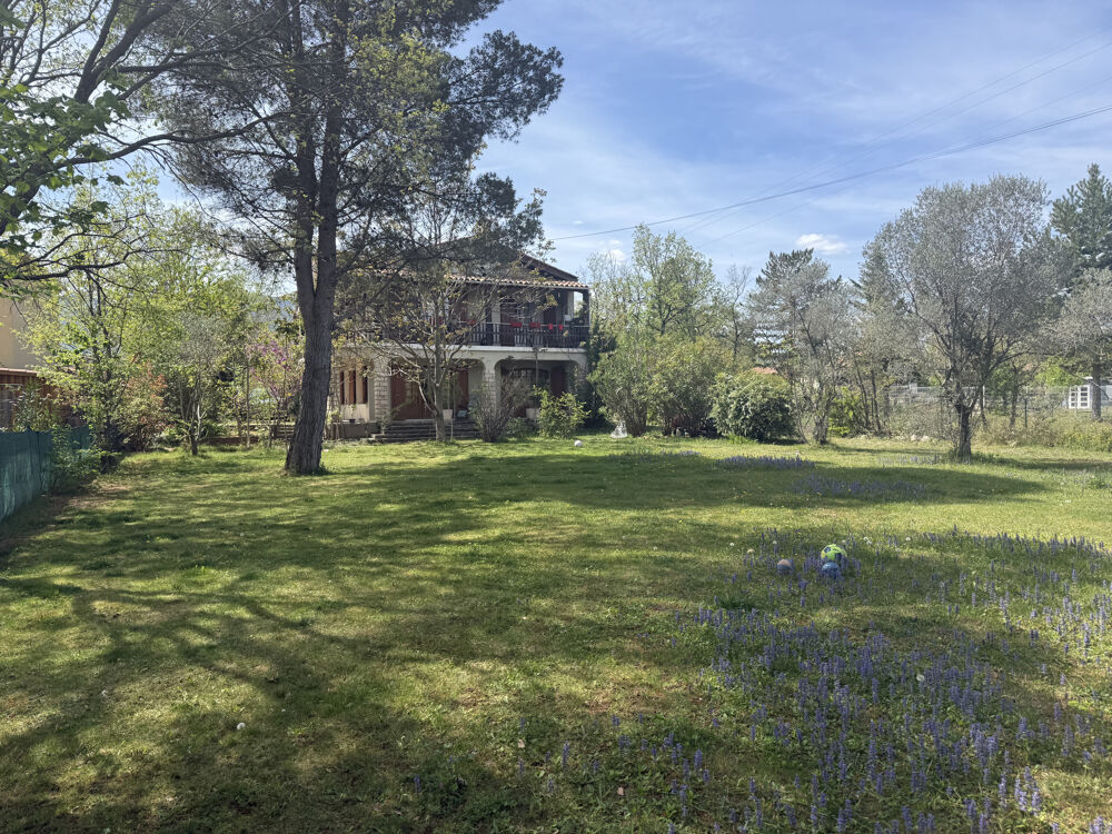 Vente Maison Maison familiale 183 m2   7 pièces Salignac
