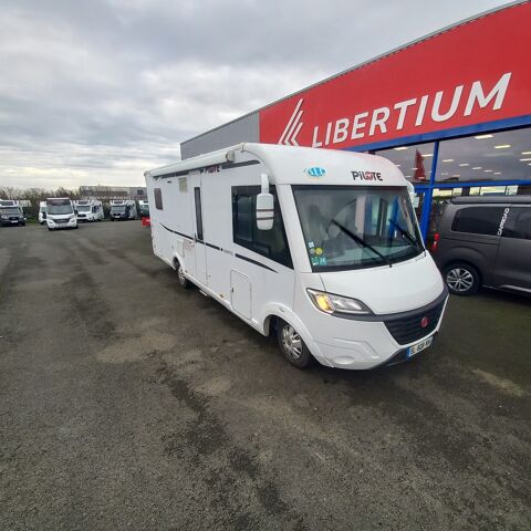 PILOTE Divers 2017 occasion Avrill&eacute; 49240