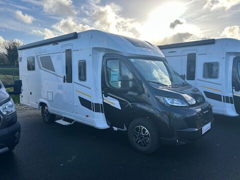 BAVARIA Camping car  occasion Saint-&Eacute;varzec 29170