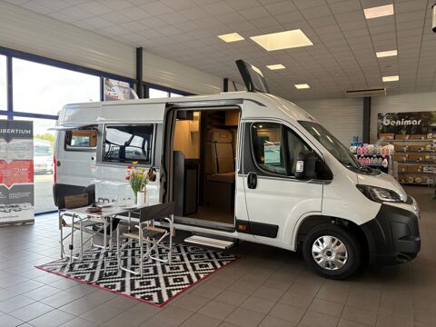 Divers Divers  occasion Avrill&eacute; 49240