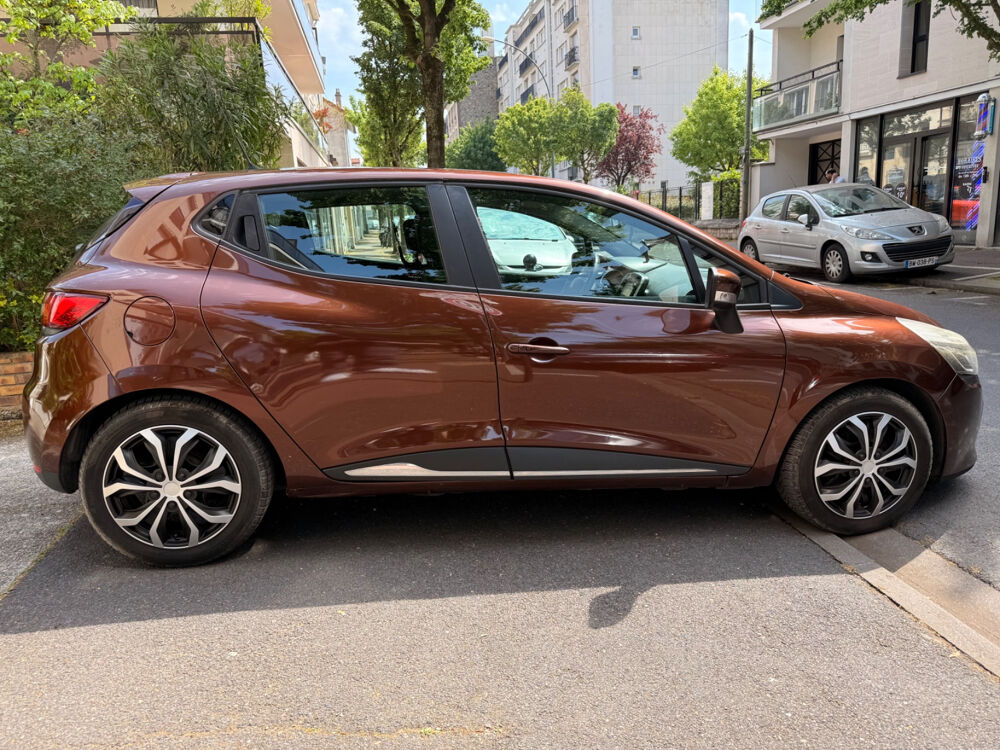 Clio IV dCi 90 Energy eco2 82g SL Limited 2015 occasion 94100 SAINT MAUR DES FOSSES