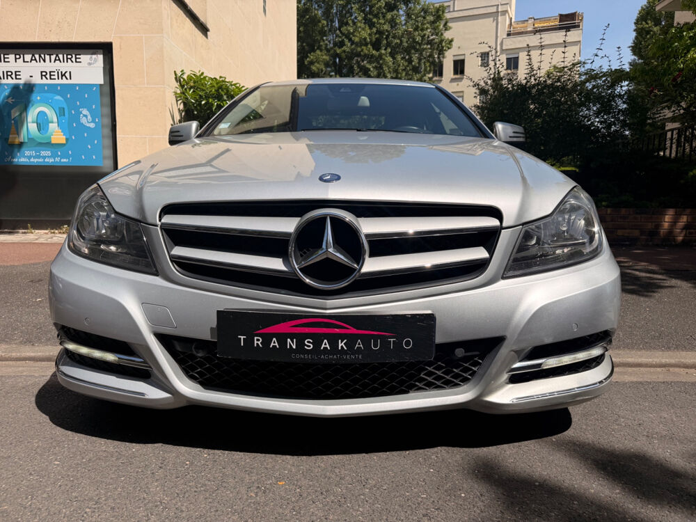 Classe C Coup&eacute; 180 BlueEfficiency Executive A 2011 occasion 94100 SAINT MAUR DES FOSSES