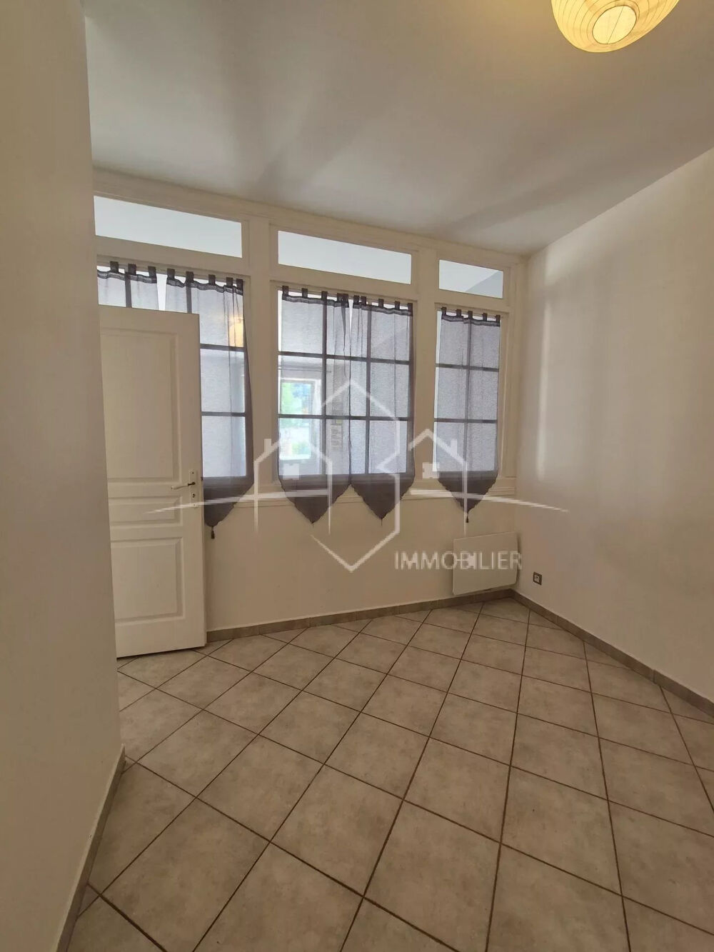 Location Appartement Bel Appartement en RDC Hauterives