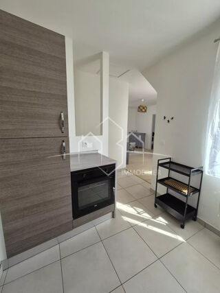  Appartement à louer 3 pièces 47 m²
