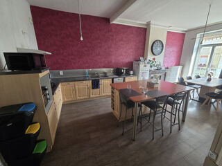  Immeuble à vendre 11 pièces 257 m²