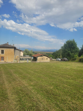  Terrain à vendre 740 m²