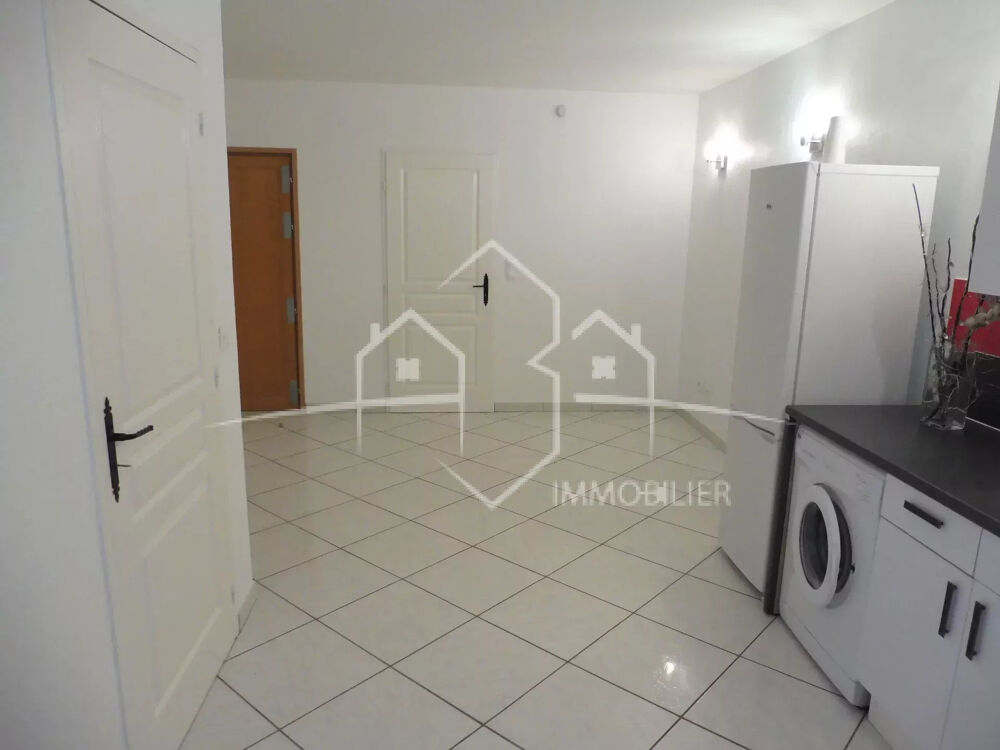 T2 TRES BON ETAT AU 1ER ETAGE